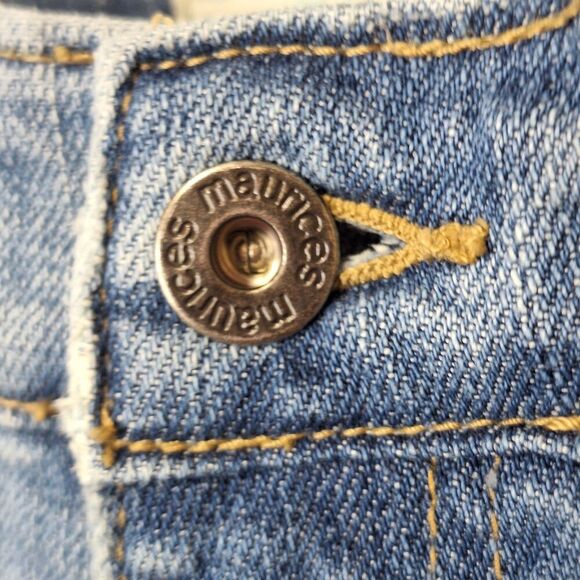 Maurices Womens Jeans 18 Long Amber Boot Cut‎ Blue Stretch Distressed Med Wash - Picture 3 of 14